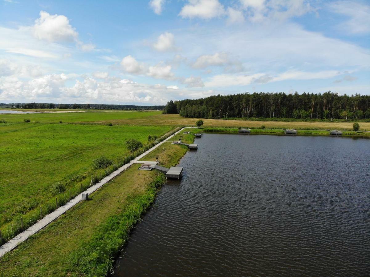 Karpu Dikis-Kempings Viesites Jaunmārupe Esterno foto