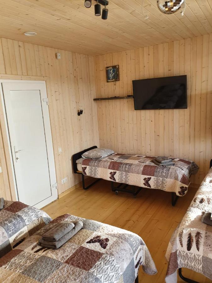Karpu Dikis-Kempings Viesites Jaunmārupe Esterno foto
